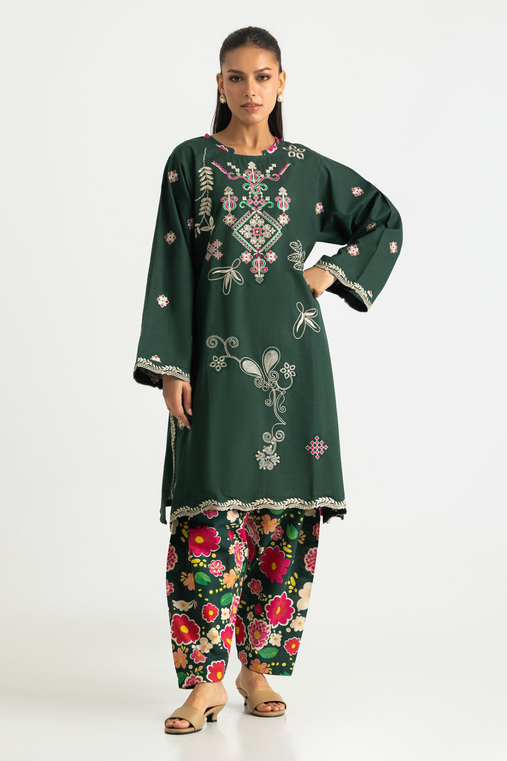 Khaddar Slub Printed Co-Ord Set With Embroidered