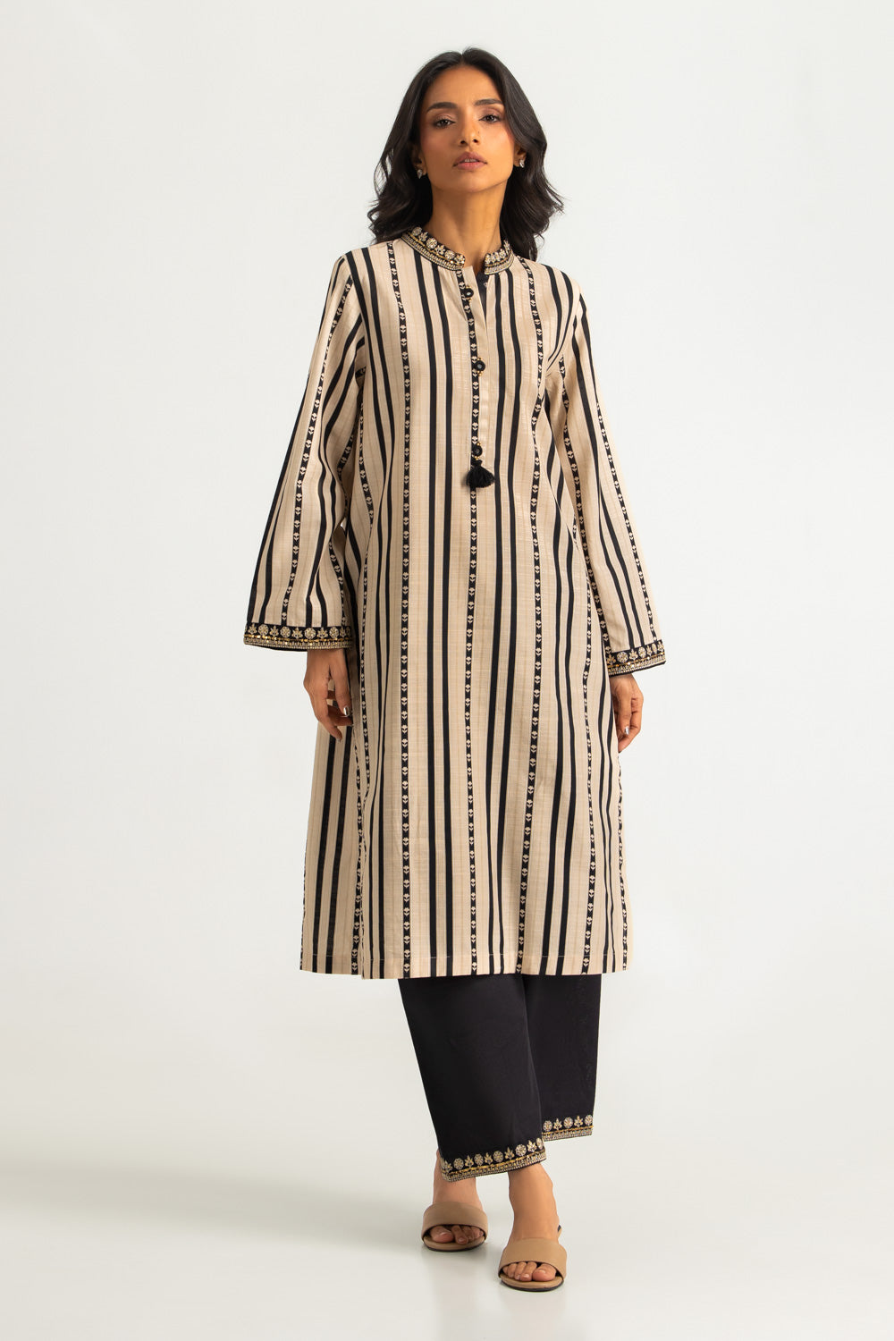 Khaddar Slub Printed Co-Ord Set With Embroidered