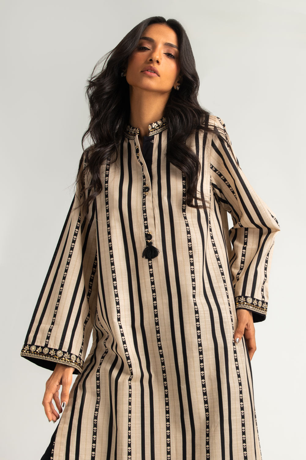 Khaddar Slub Printed Co-Ord Set With Embroidered