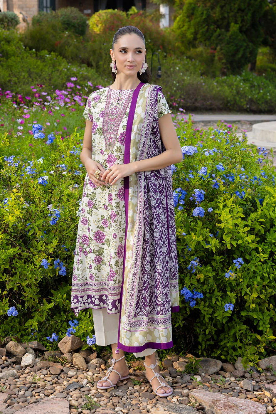 3 PIece Printed Lawn Suit
