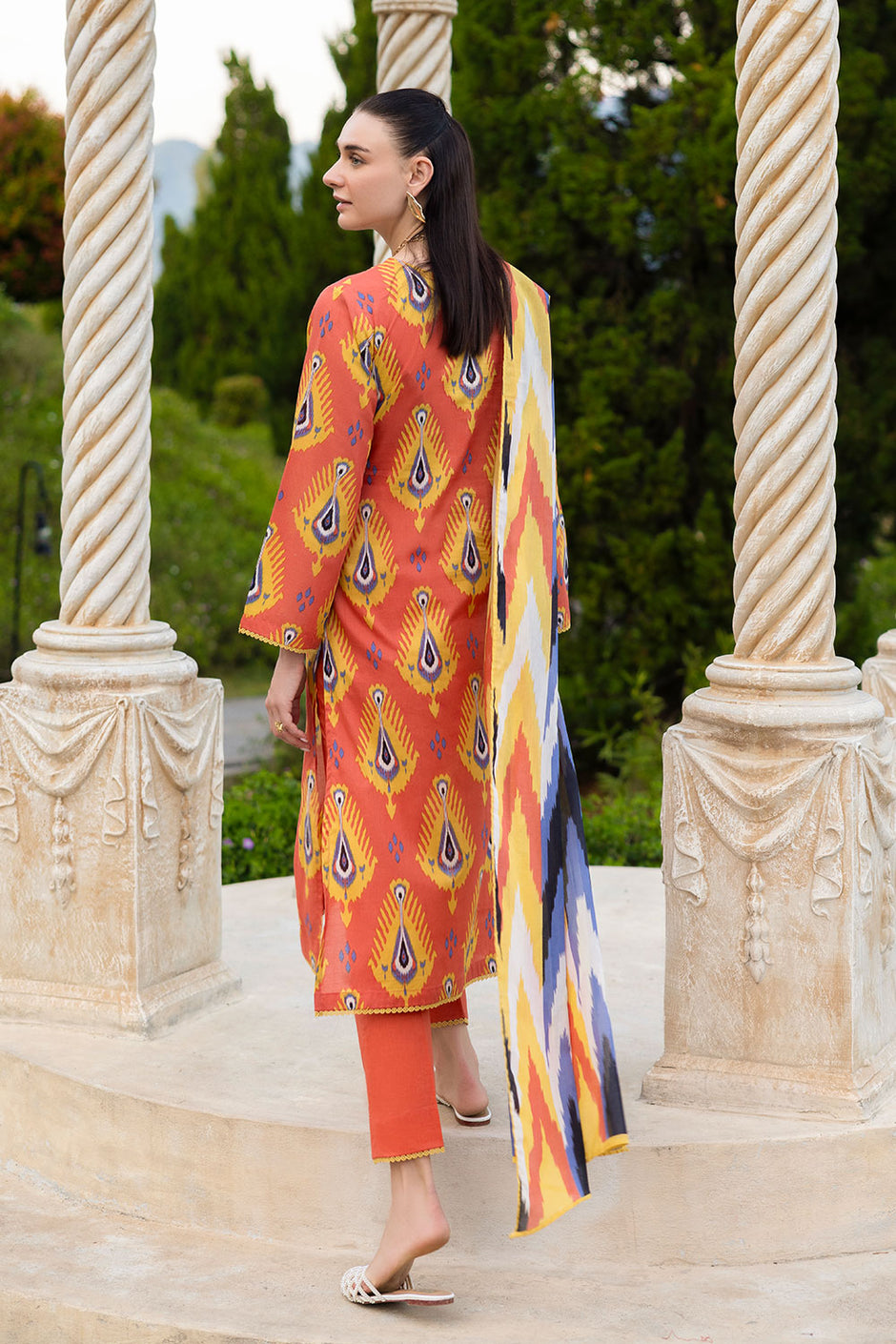 3 PIece Printed Lawn Suit