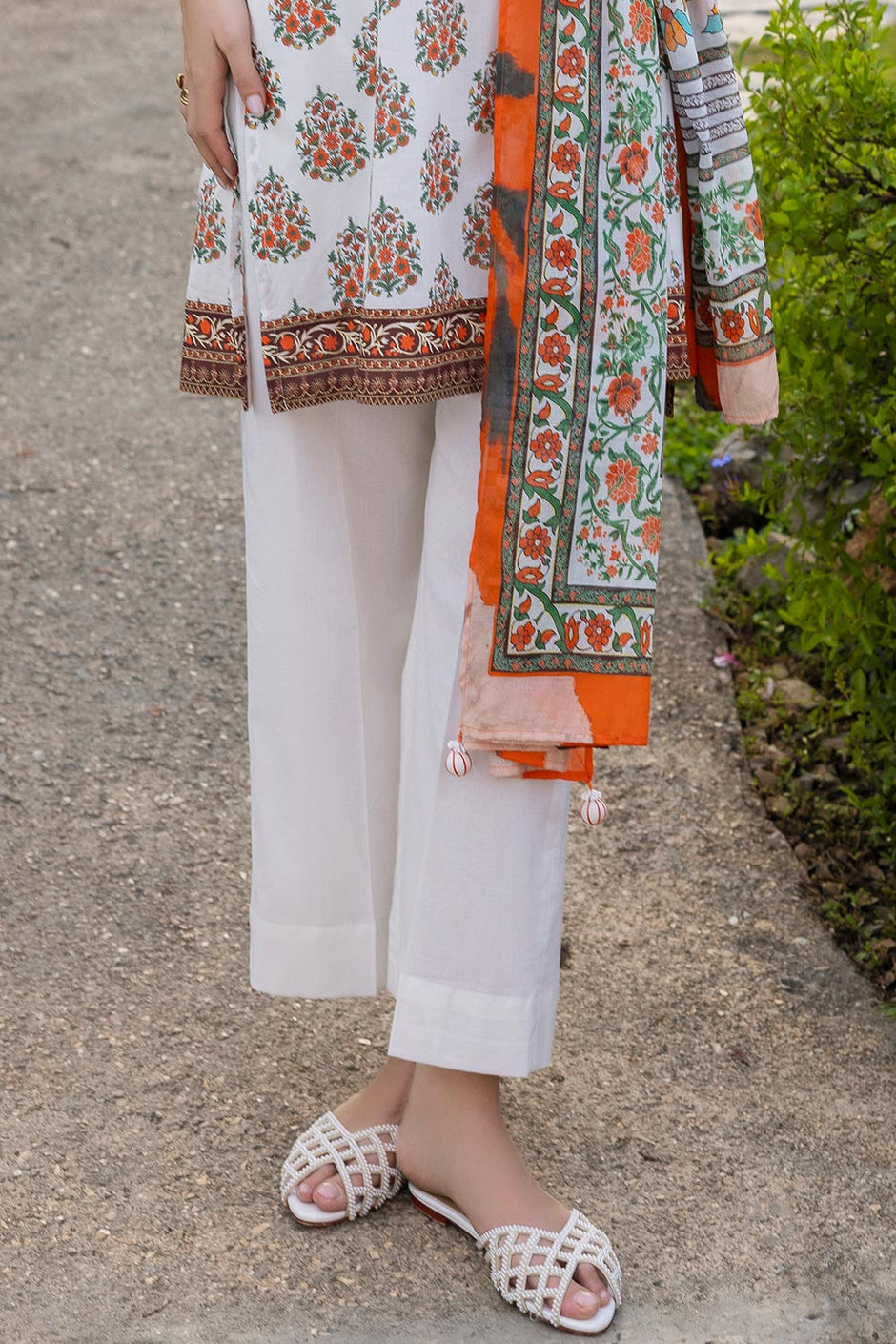 3 PIece Printed Lawn Suit