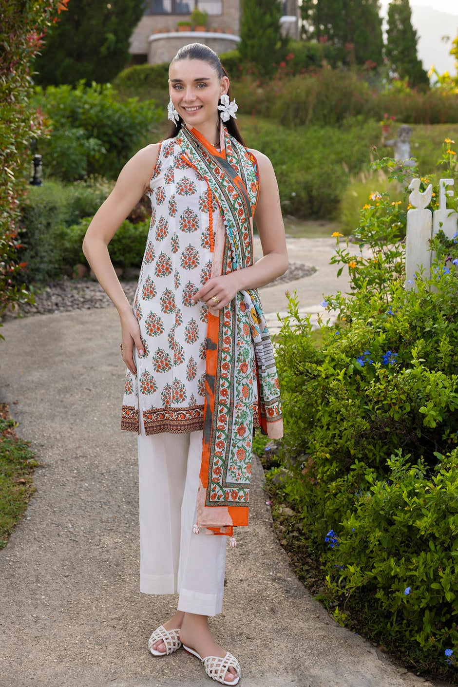 3 PIece Printed Lawn Suit