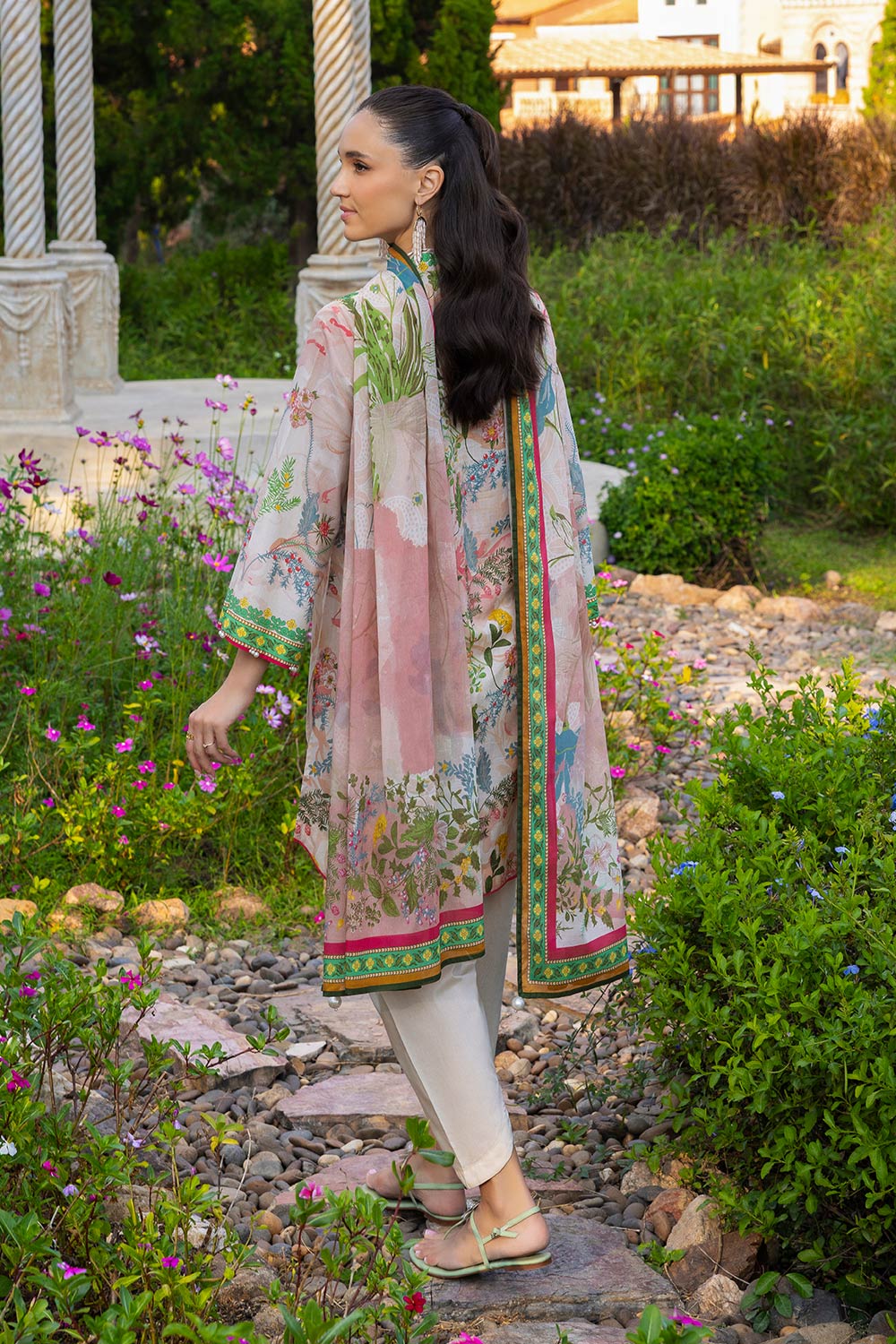 3 PIece Printed Lawn Suit