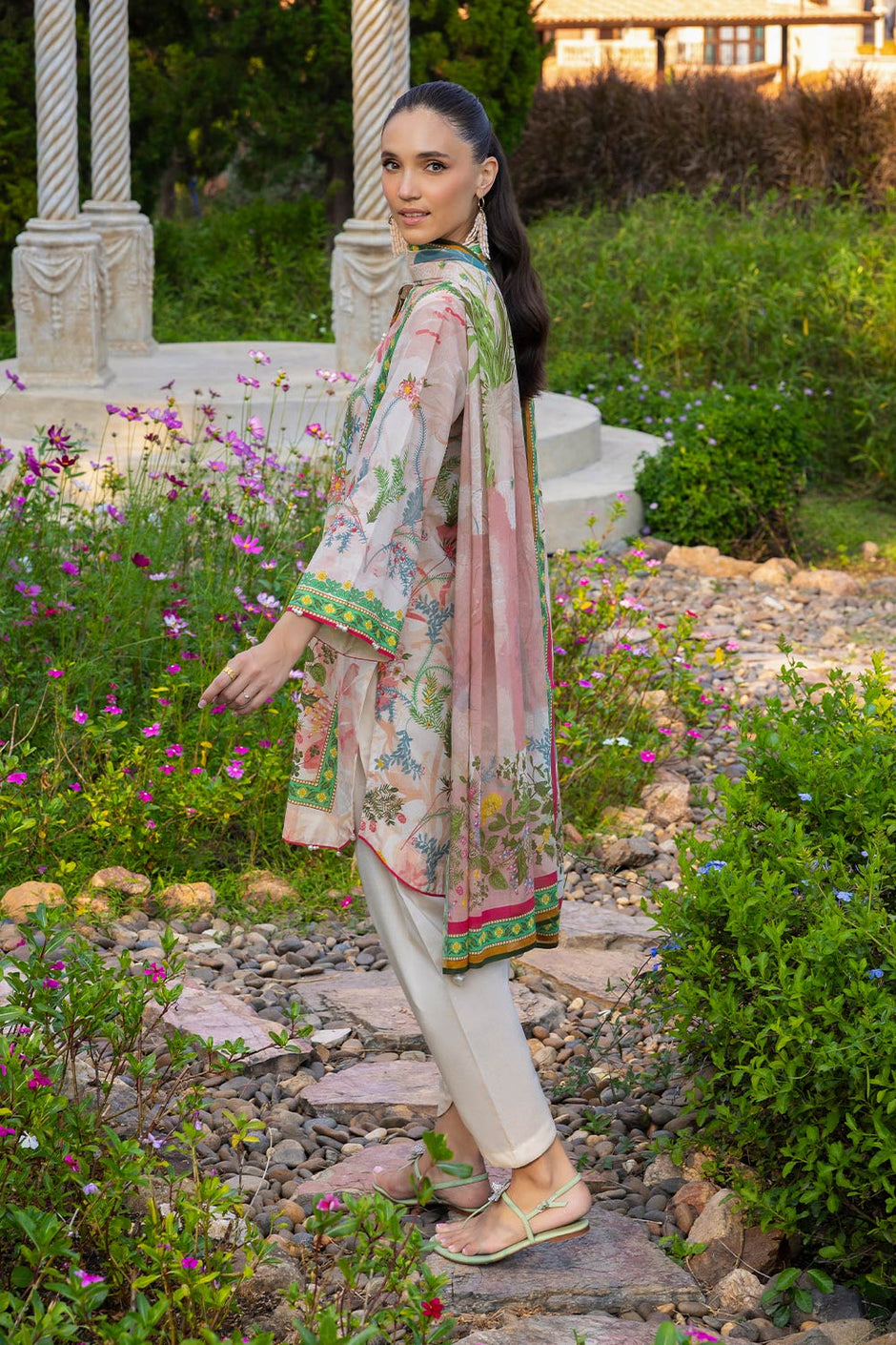 3 PIece Printed Lawn Suit