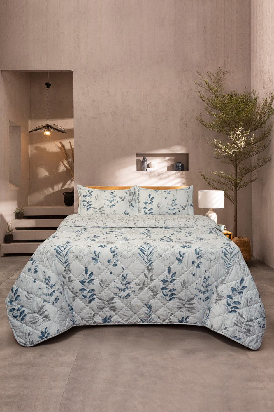 Leaf Imprint T-200 Bed Throw