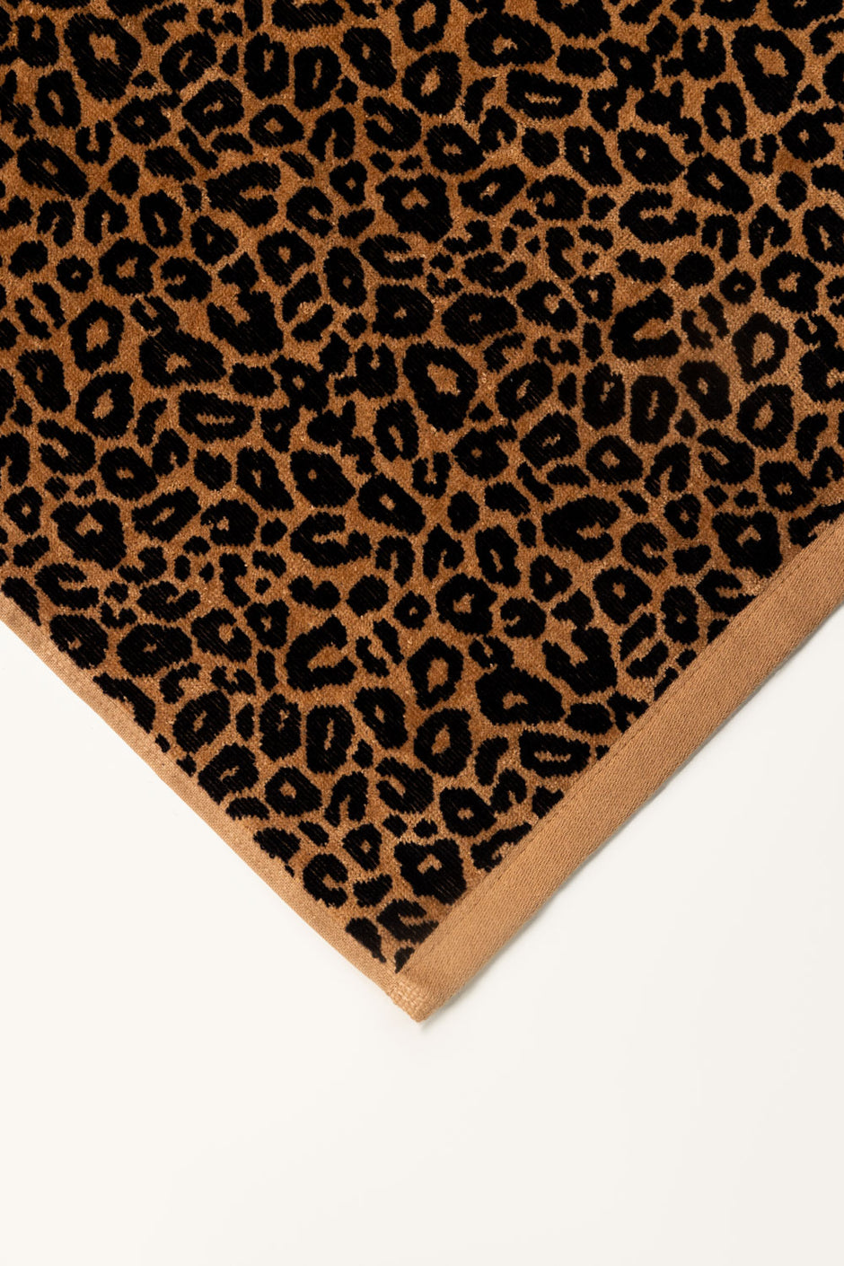 Leopard Jacquard Yarn Dyed Towel