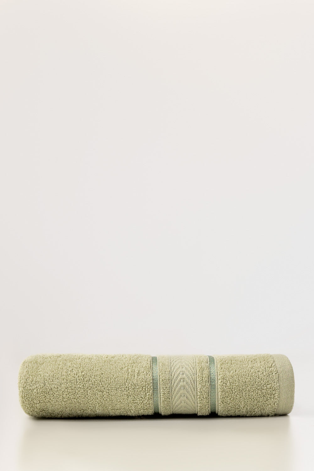Lint Dyed Bath Towel
