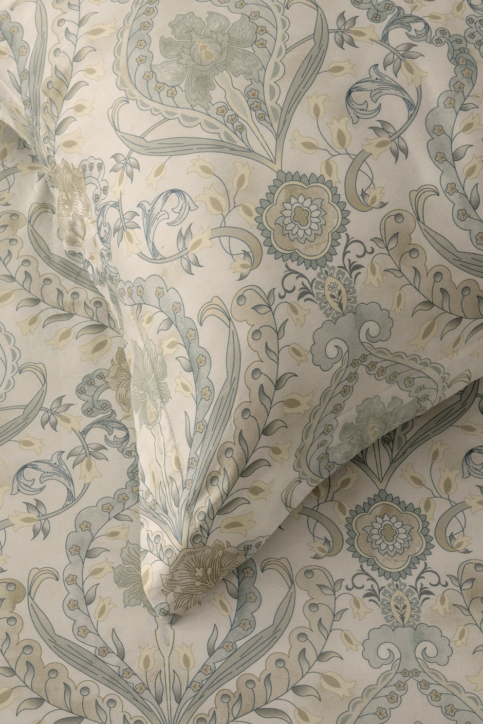 Lumiere Damask Bed Sheet Set