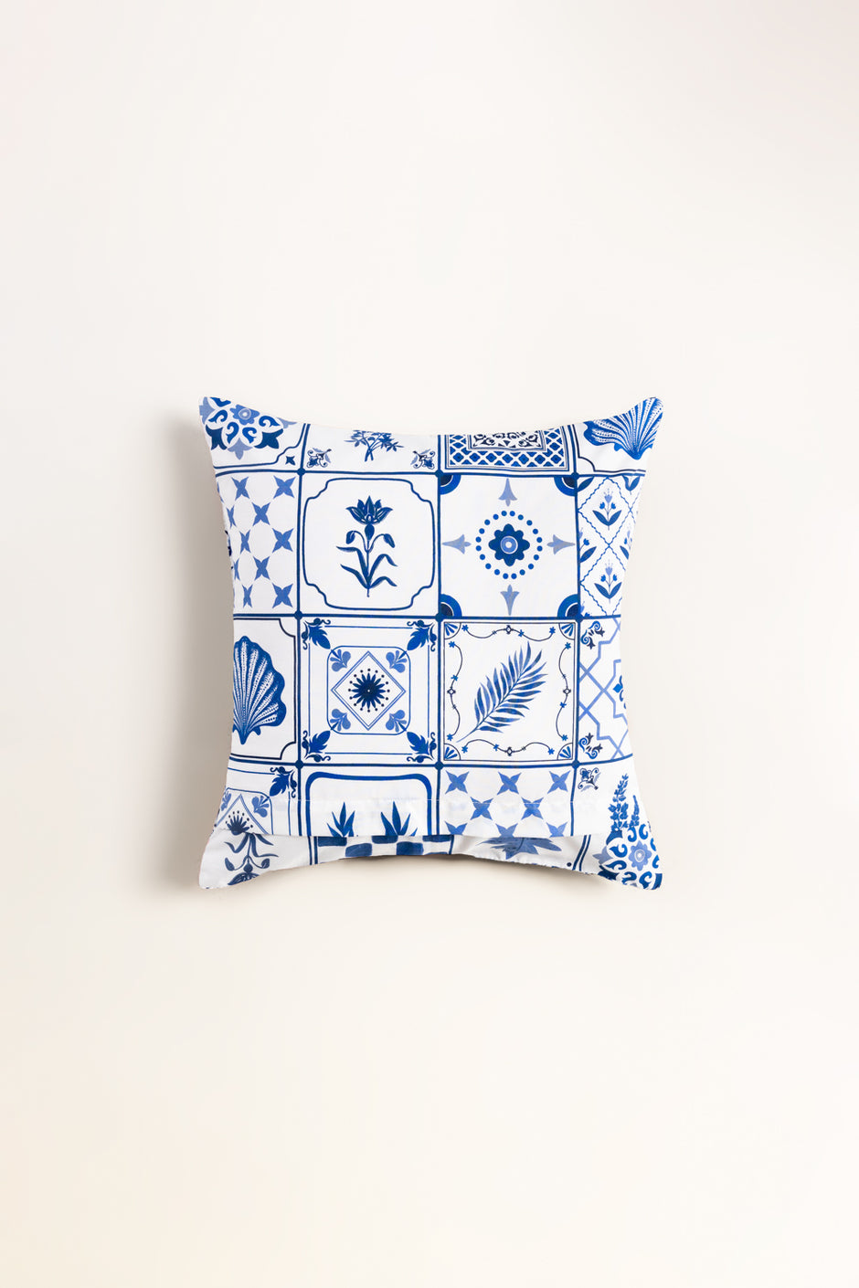 Marine Tiles T-150 Square Cushion Cover