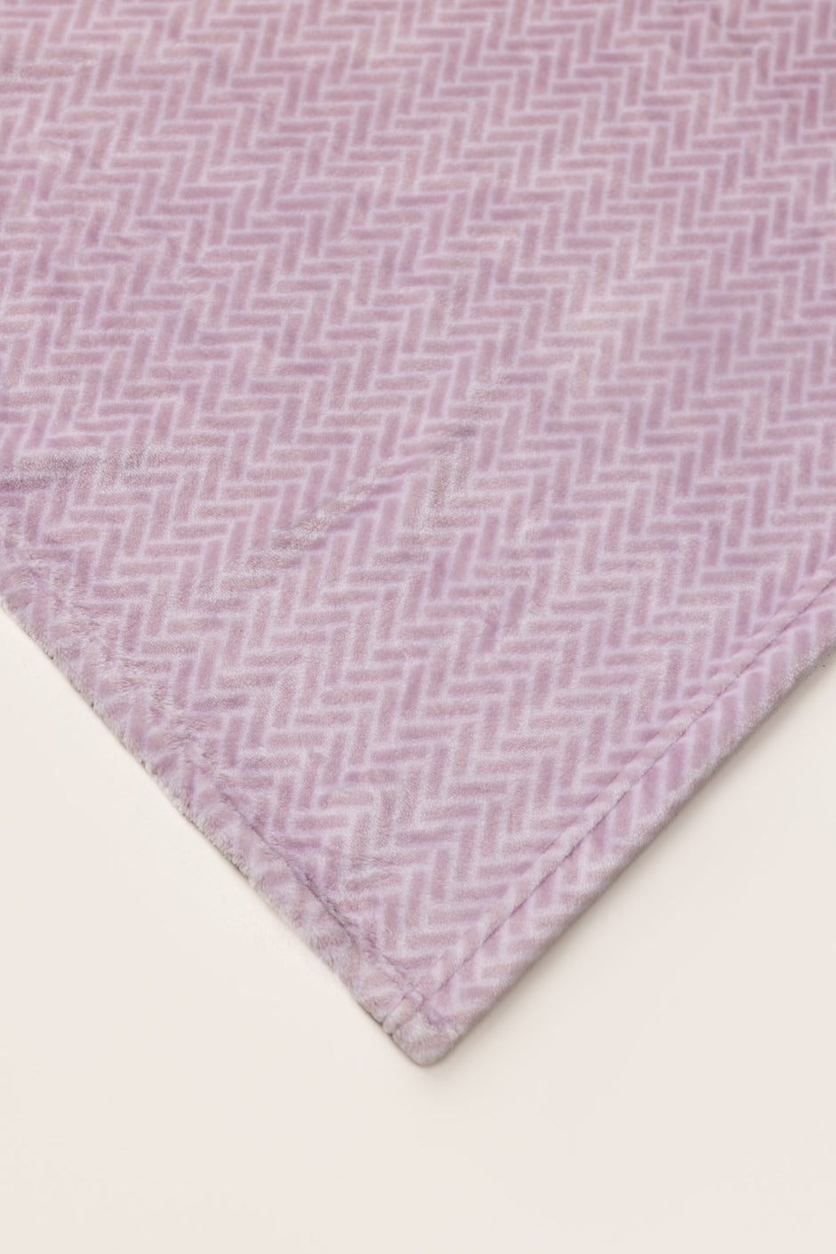 Mauve Single Ply Fleece Throw