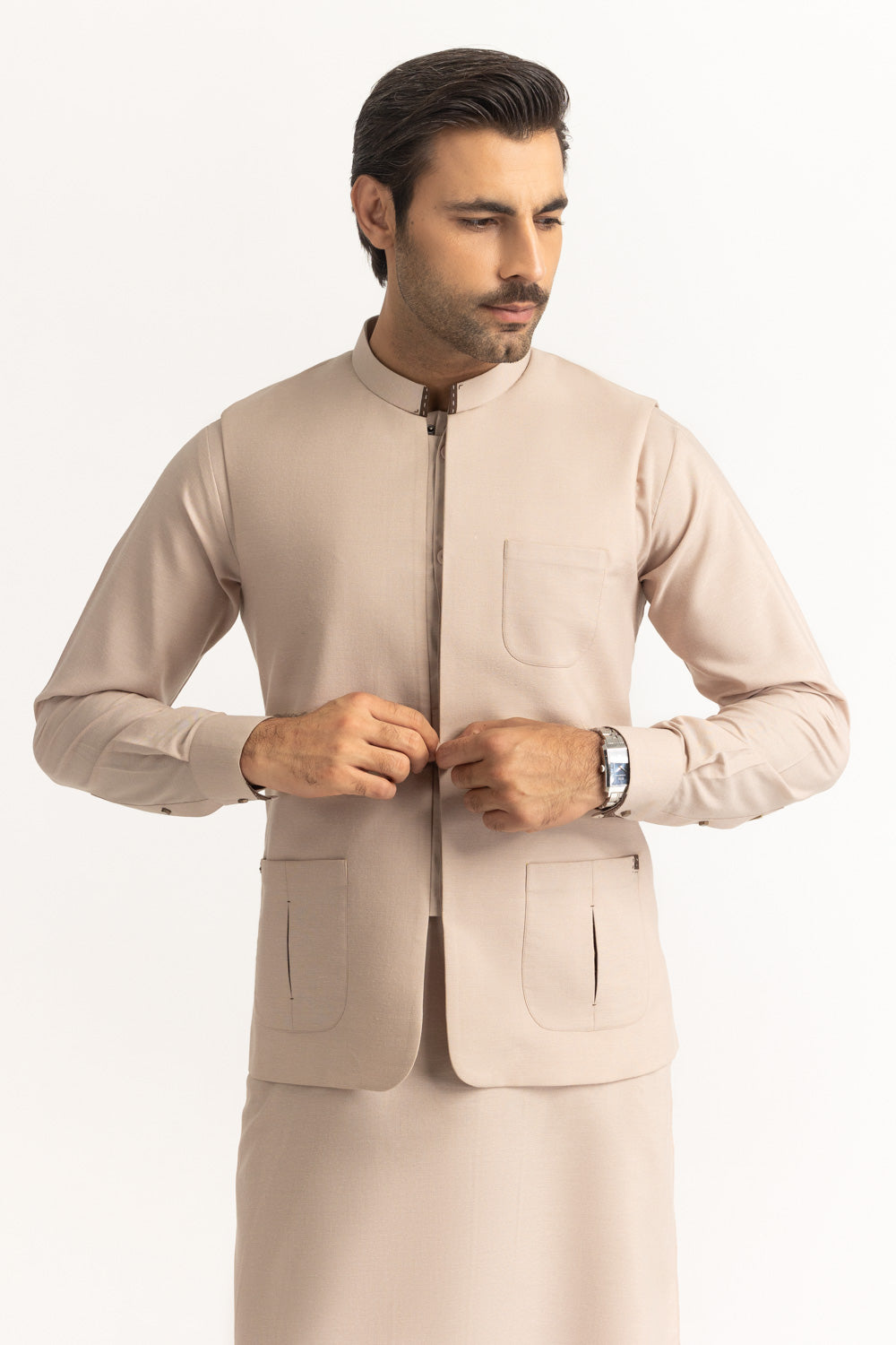Regular Fit Styling Suits