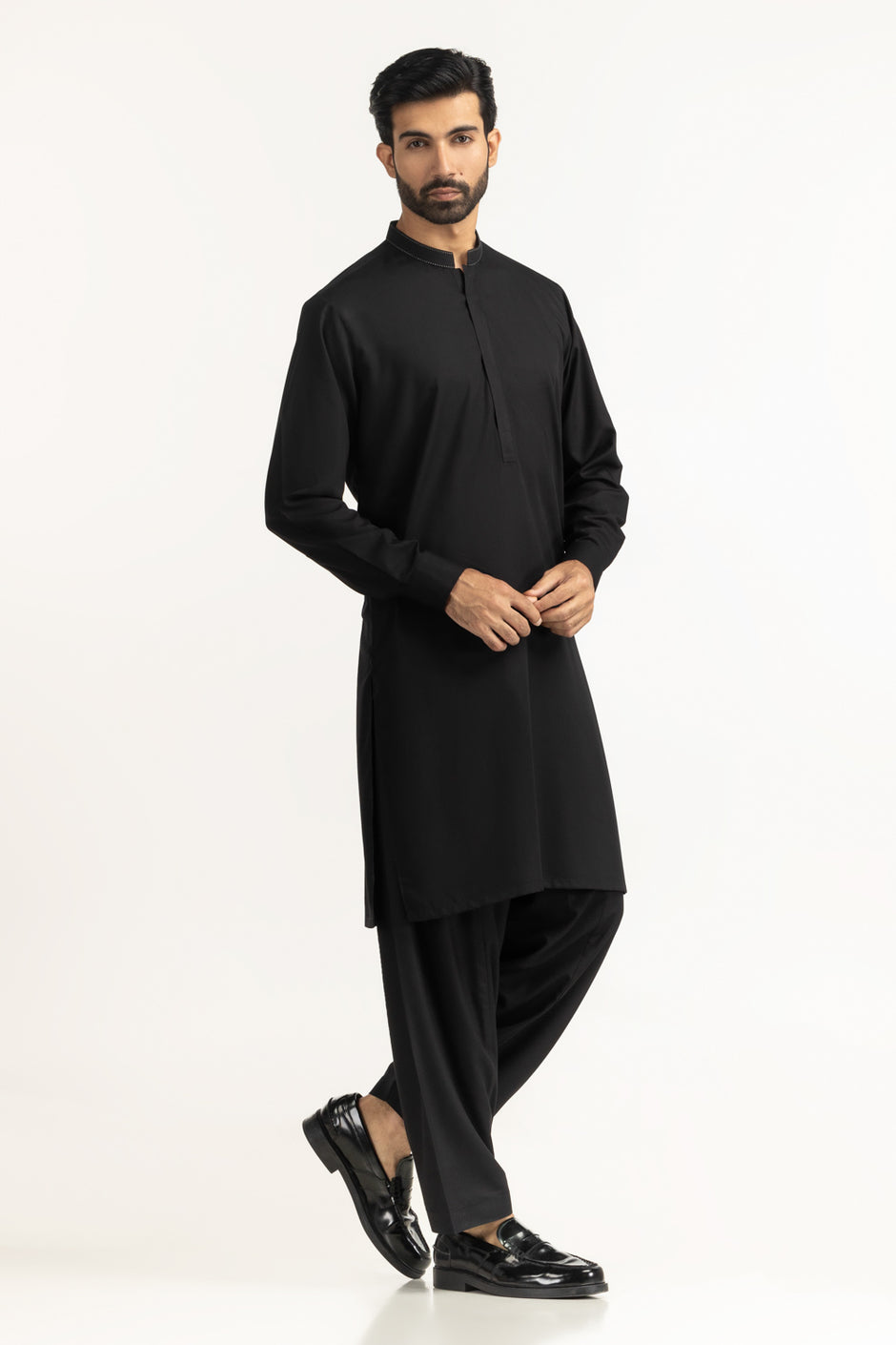 Regular Fit Styling Suits