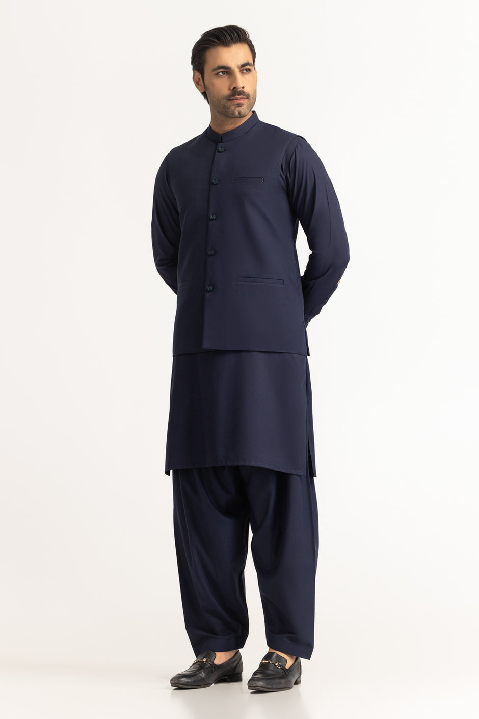 Regular Fit Styling Suits