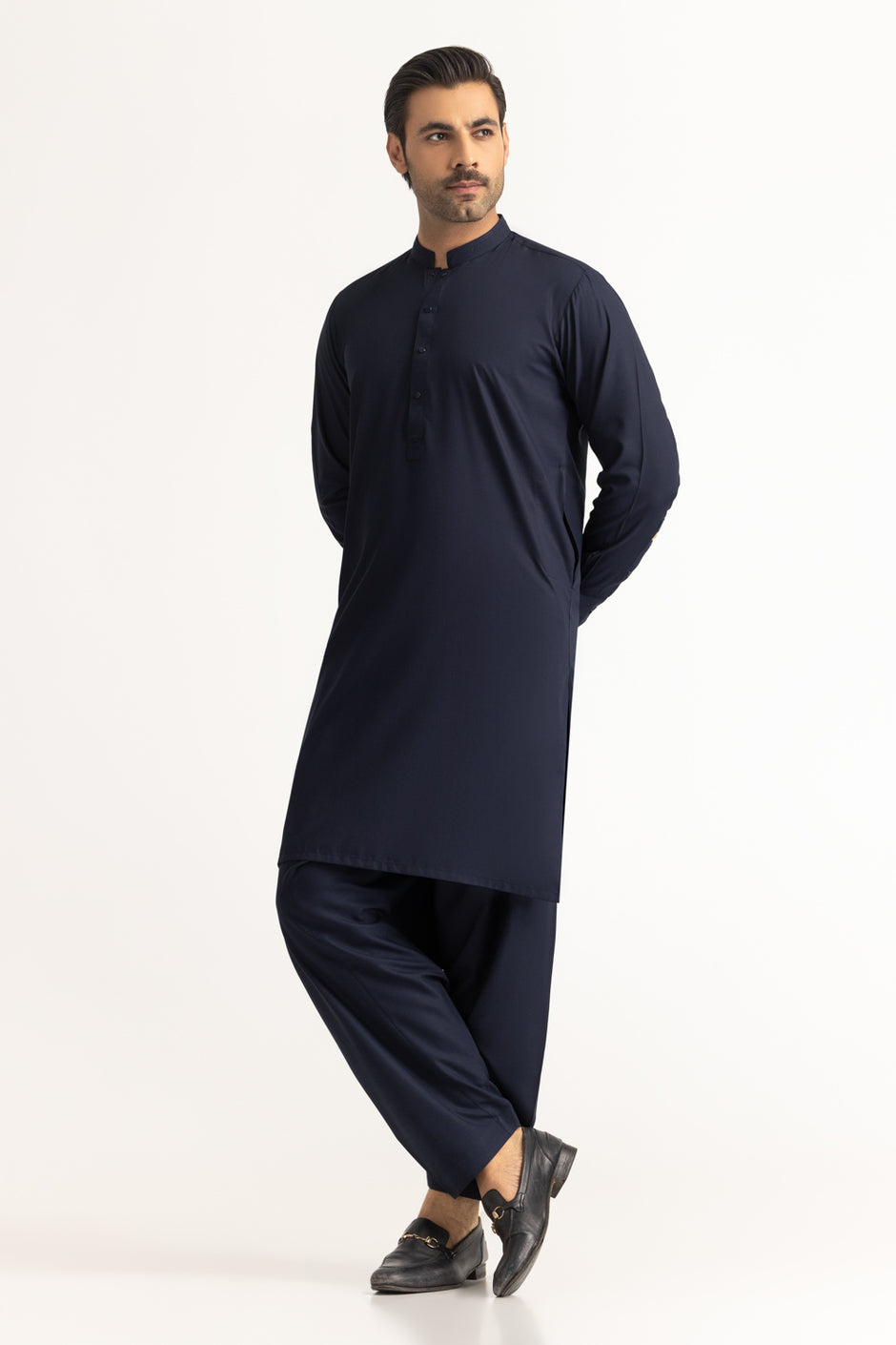 Regular Fit Styling Suits