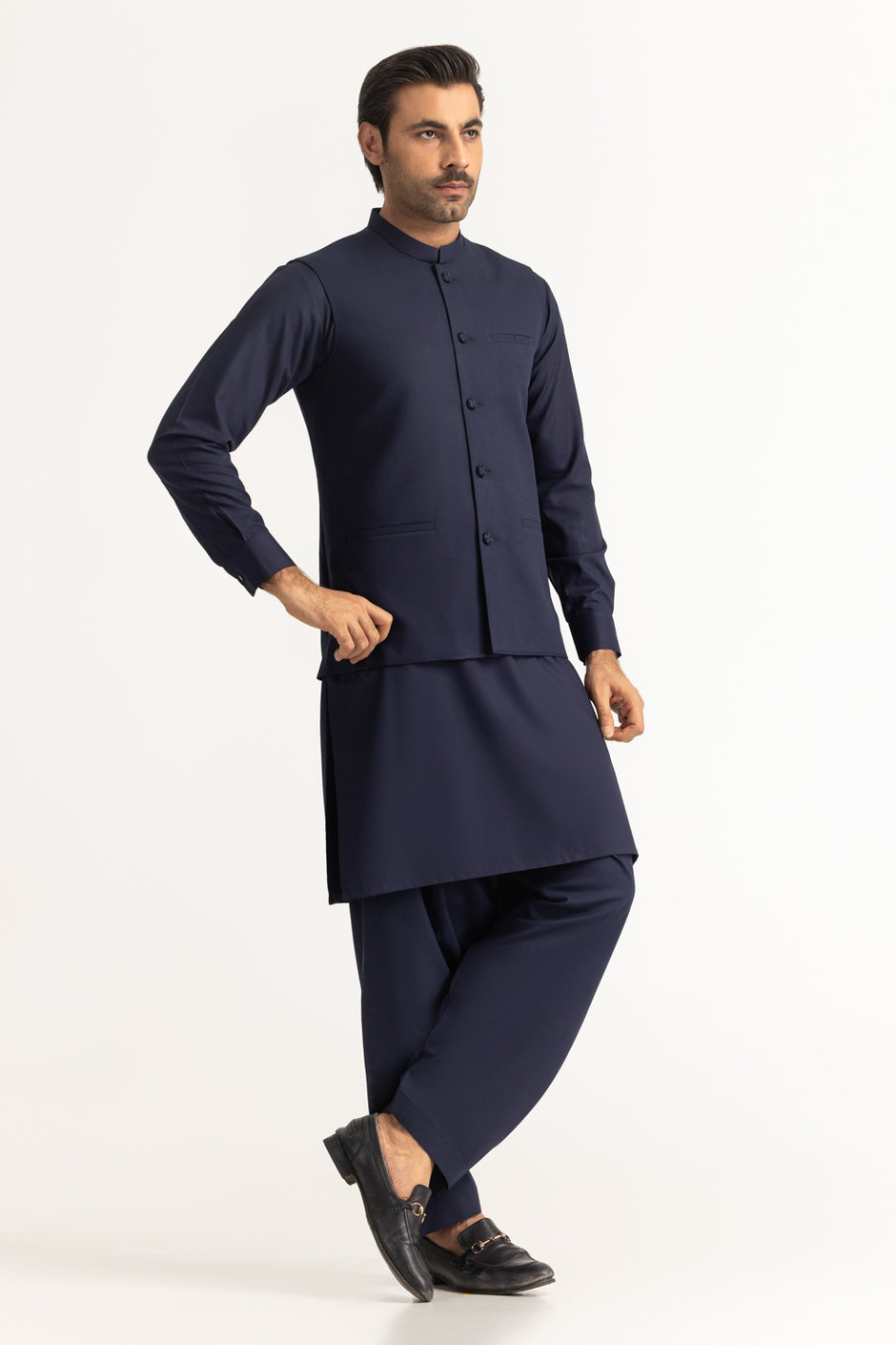 Regular Fit Styling Suits