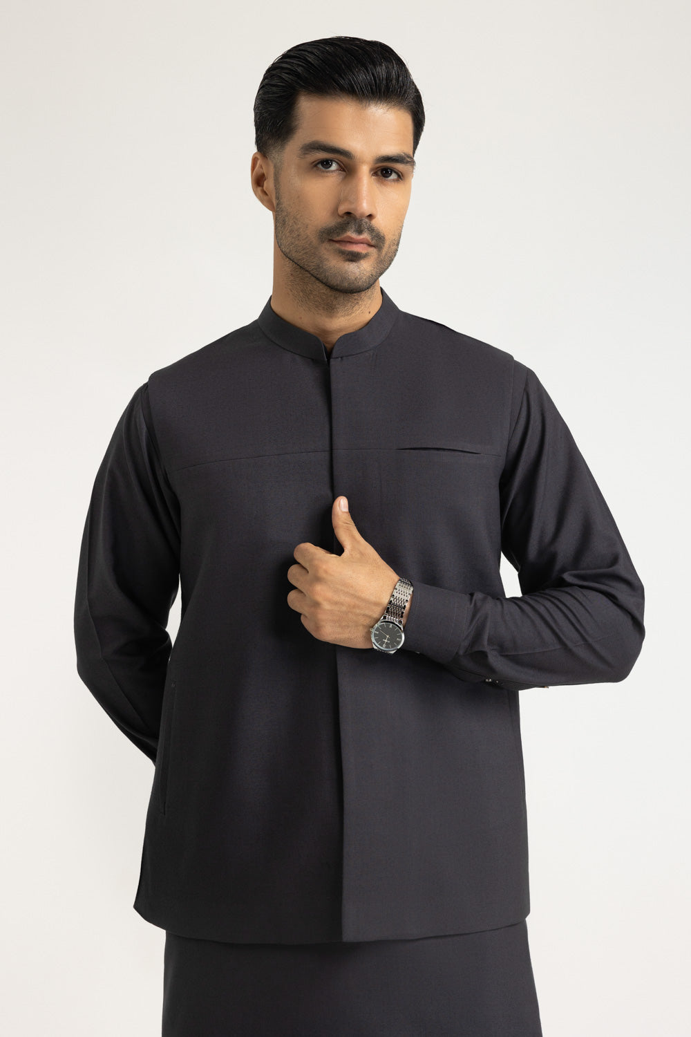 Regular Fit Styling Suits