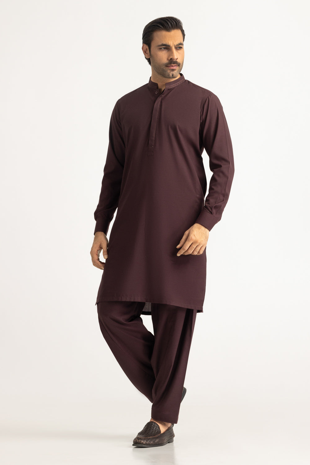 Regular Fit Styling Suits