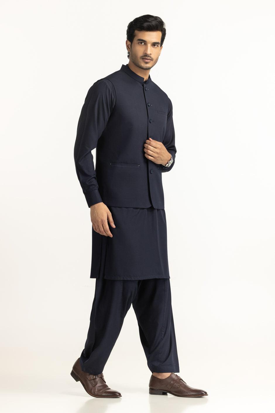 Regular Fit Styling Suits