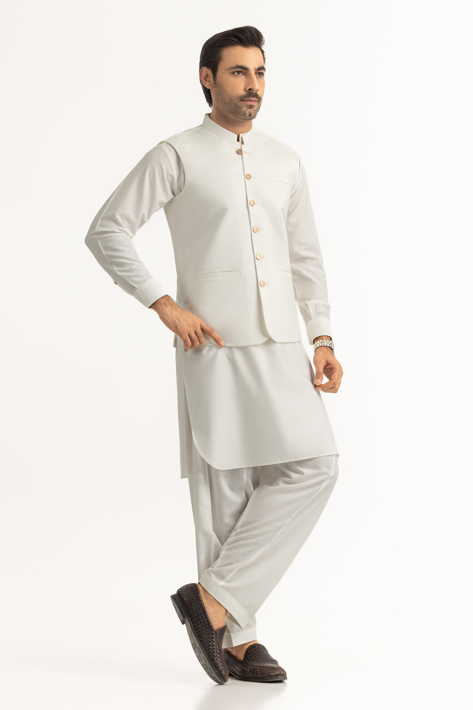 Regular Fit Styling Suits