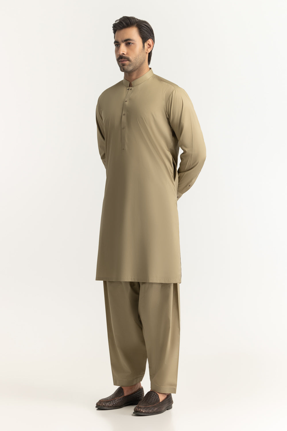Regular Fit Styling Suits