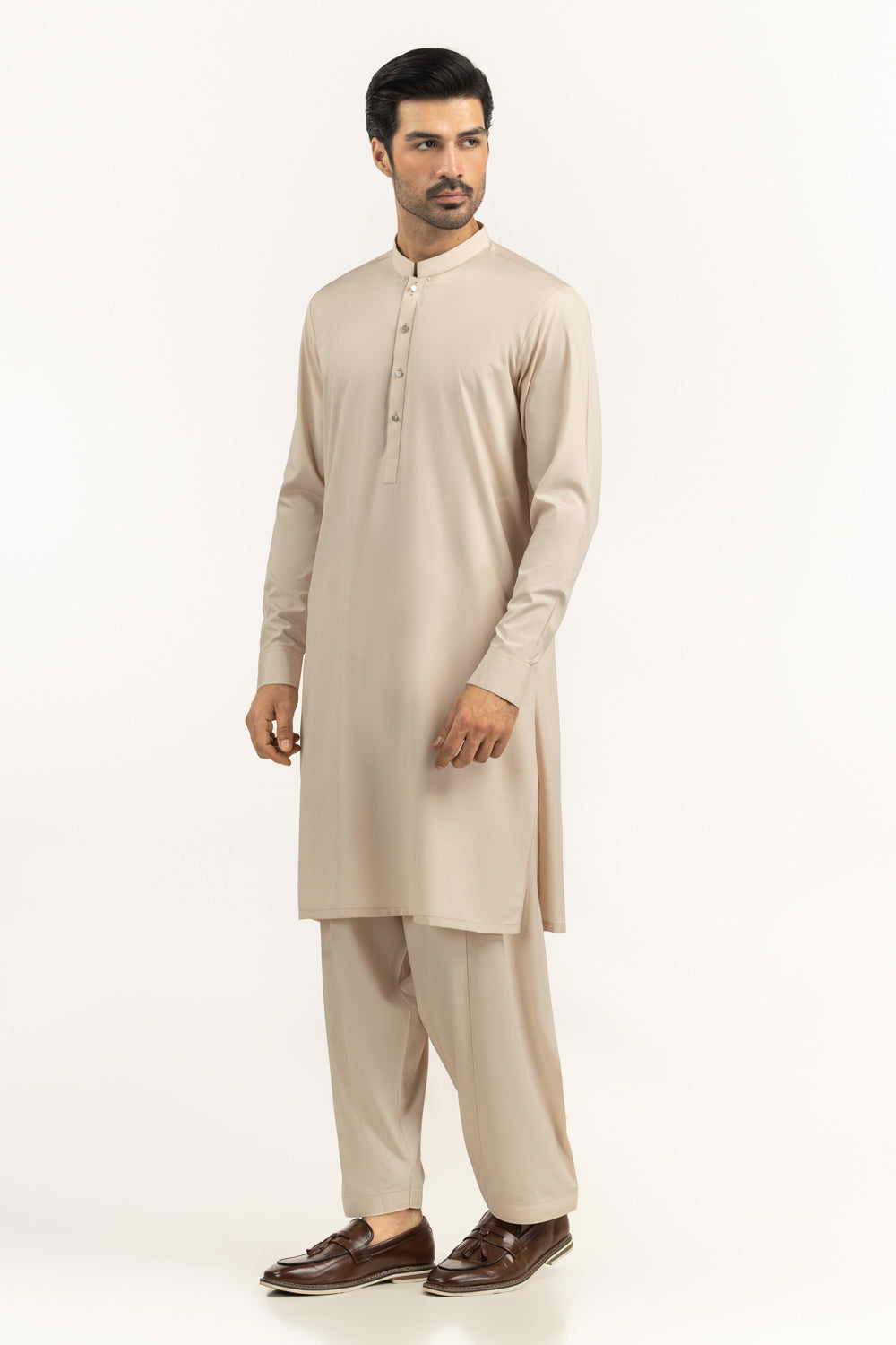 Regular Fit Styling Suits