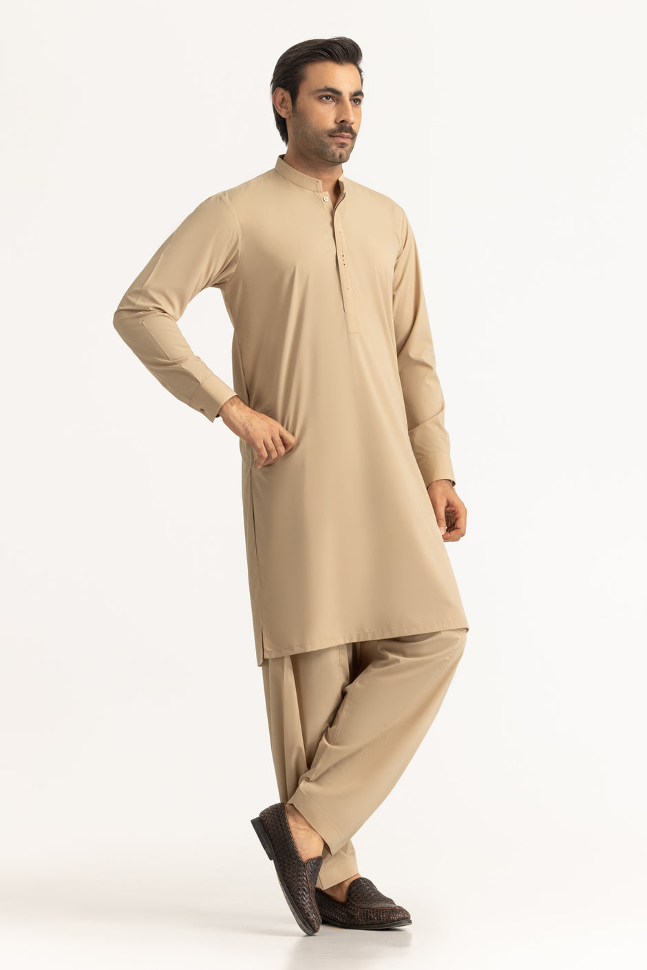 Regular Fit Styling Suits