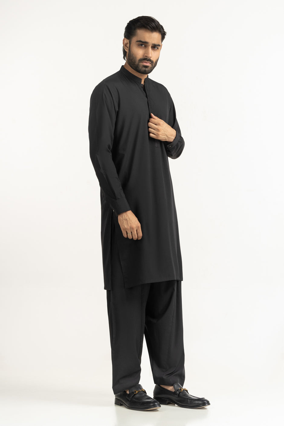 Regular Fit Embroidered Suits