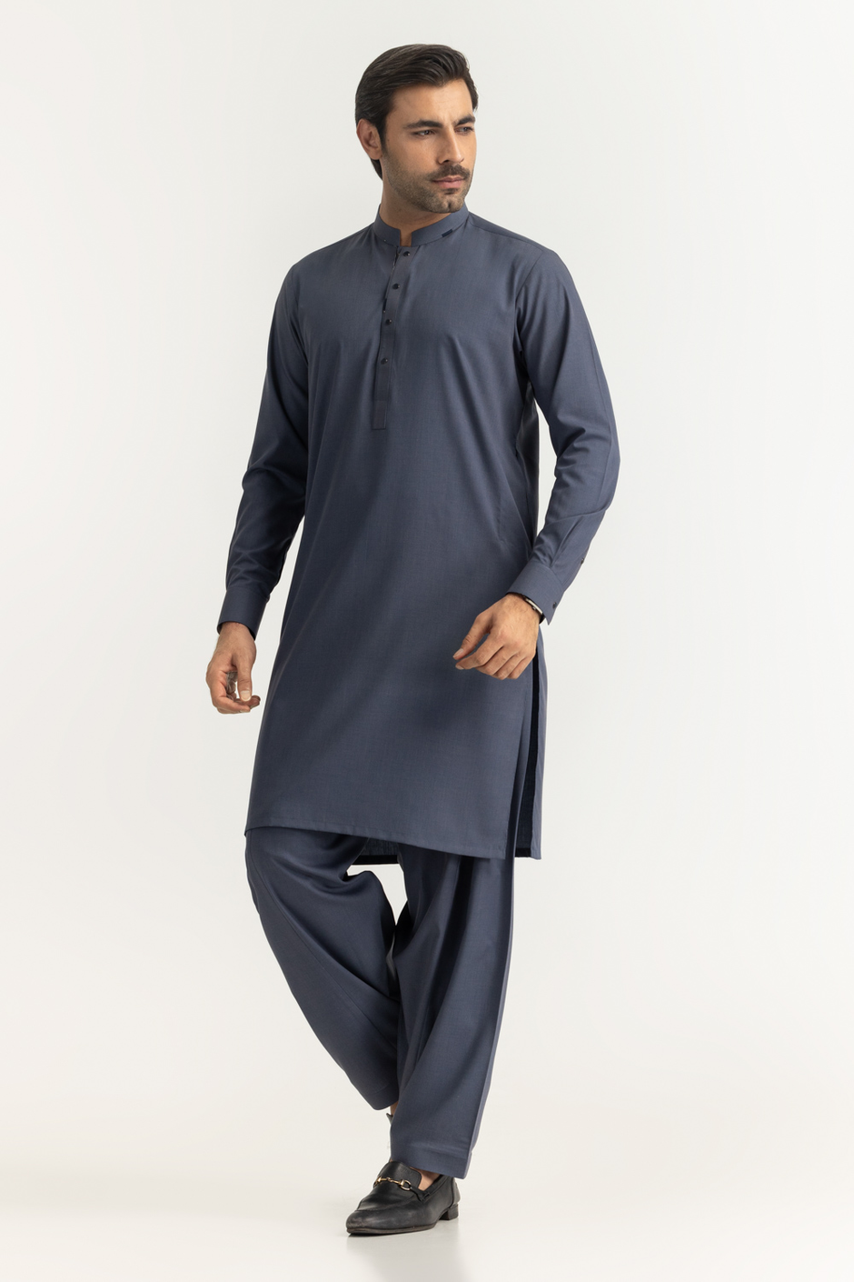 Regular Fit Styling Suits