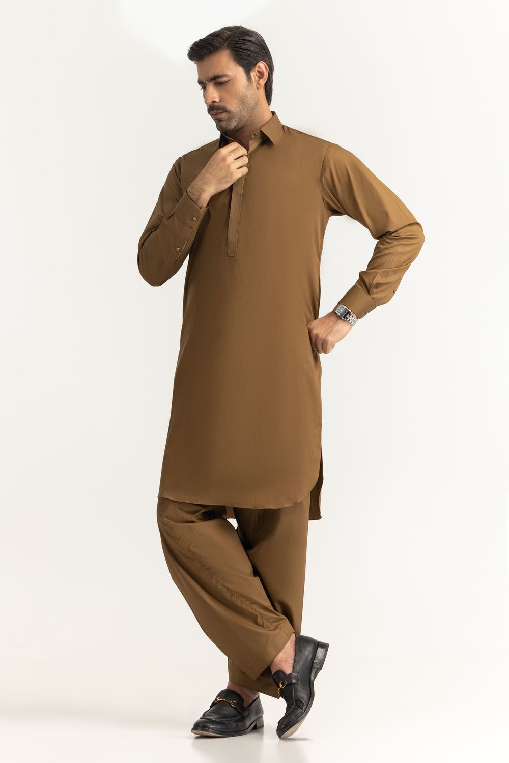 Regular Fit Styling Suits