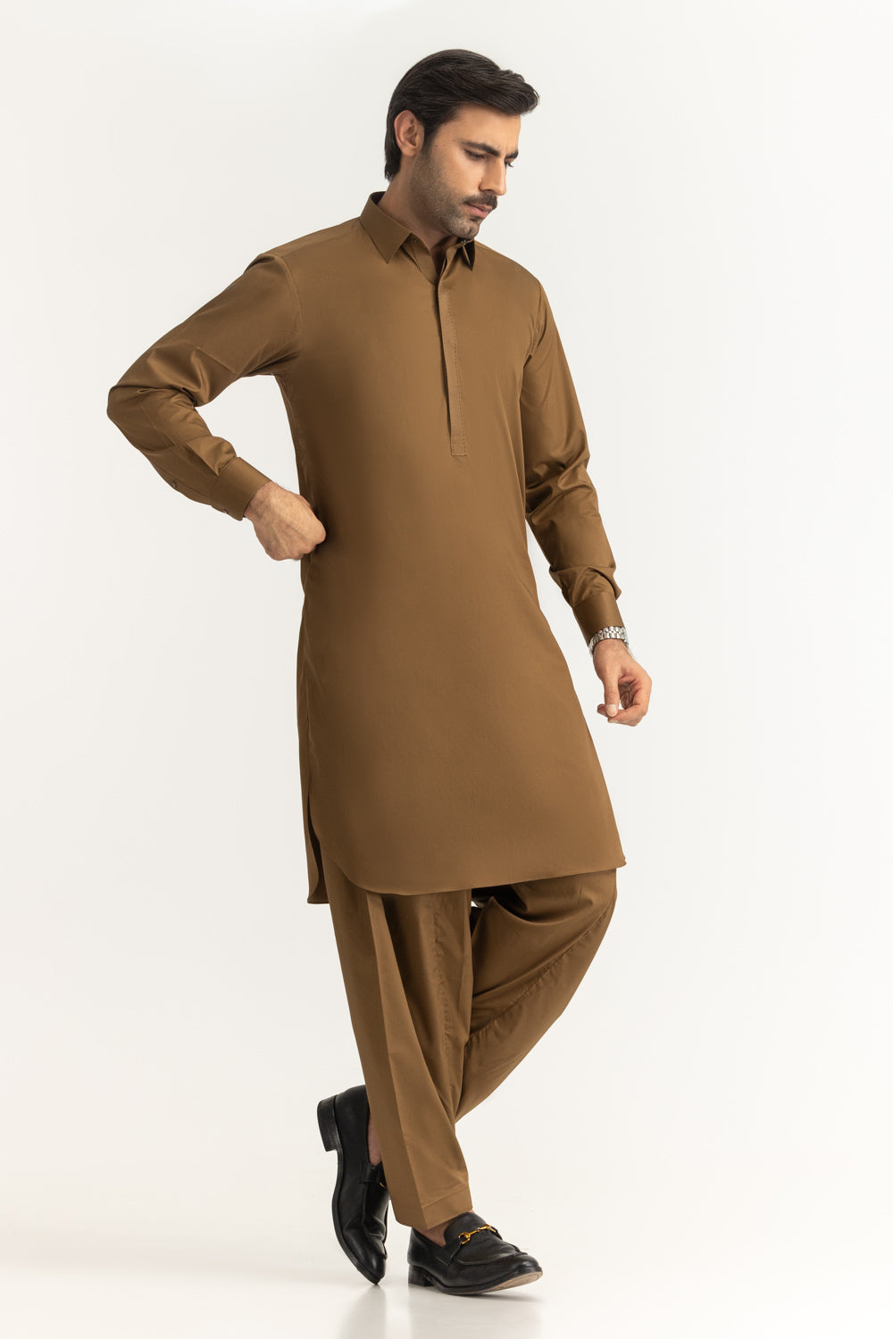 Regular Fit Styling Suits