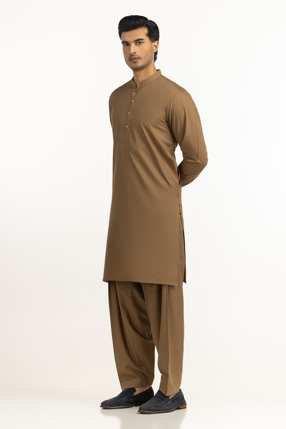 Regular Fit Styling Suits
