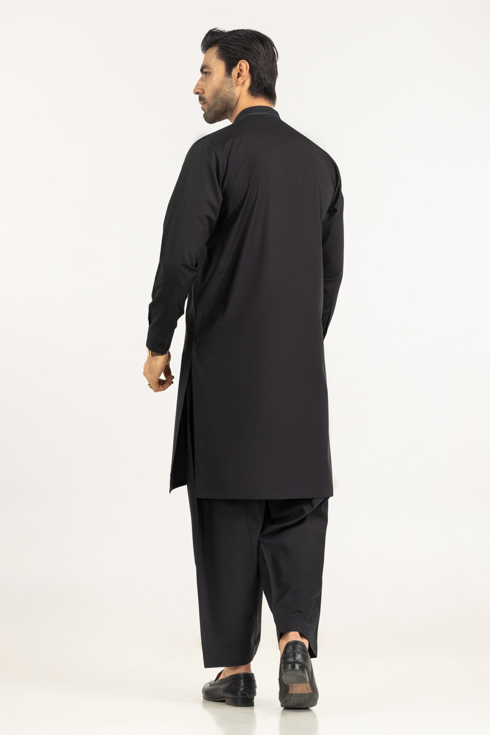 Regular Fit Embroidered Suits