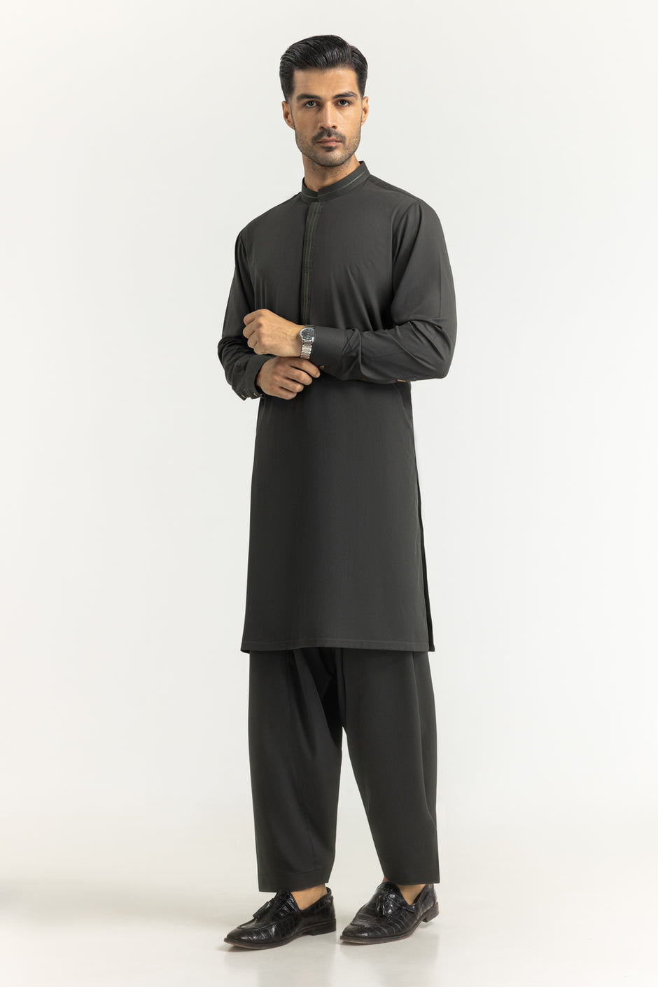 Regular Fit Embroidered Suits