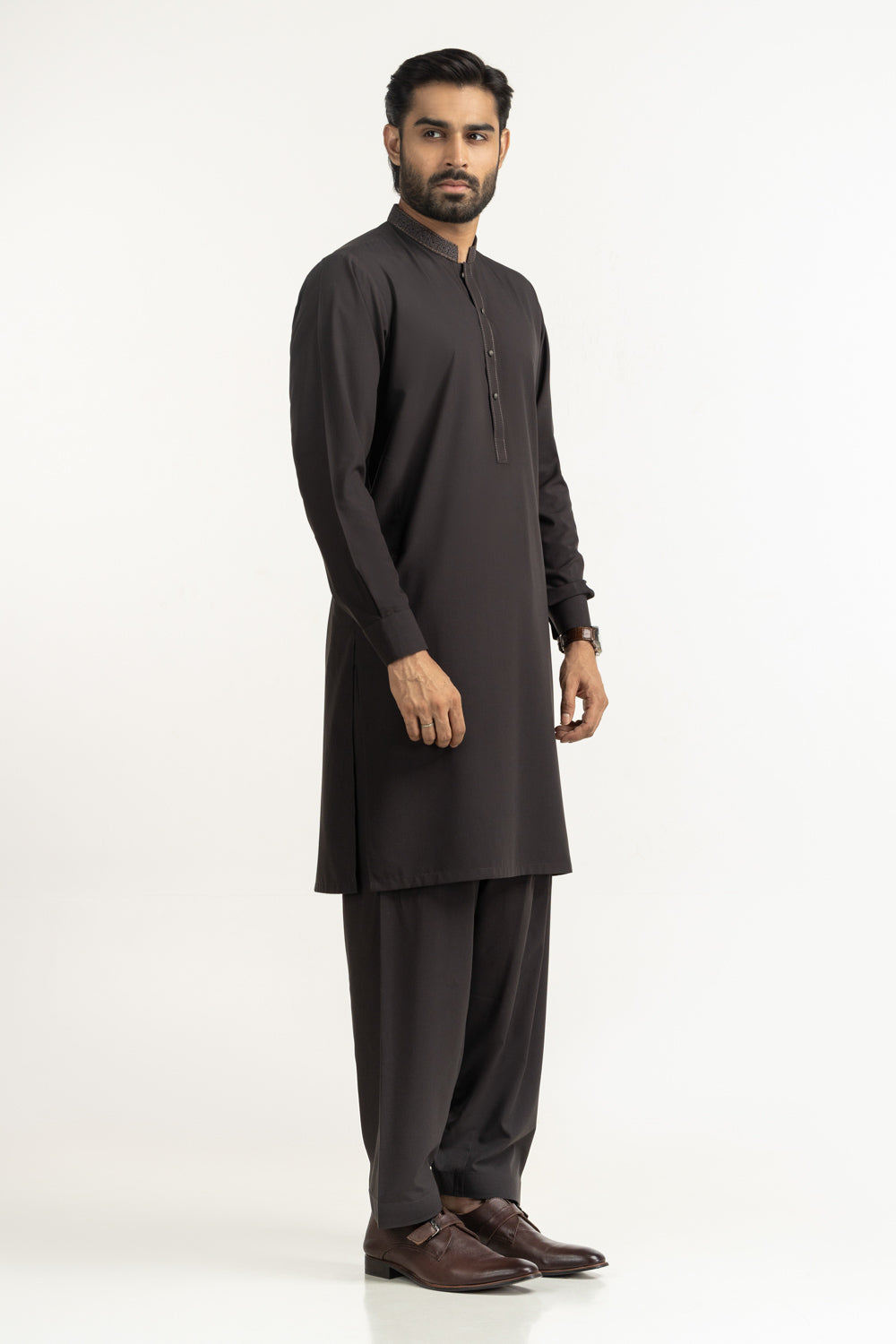 Regular Fit Embroidered Suits SK-EMB25-021