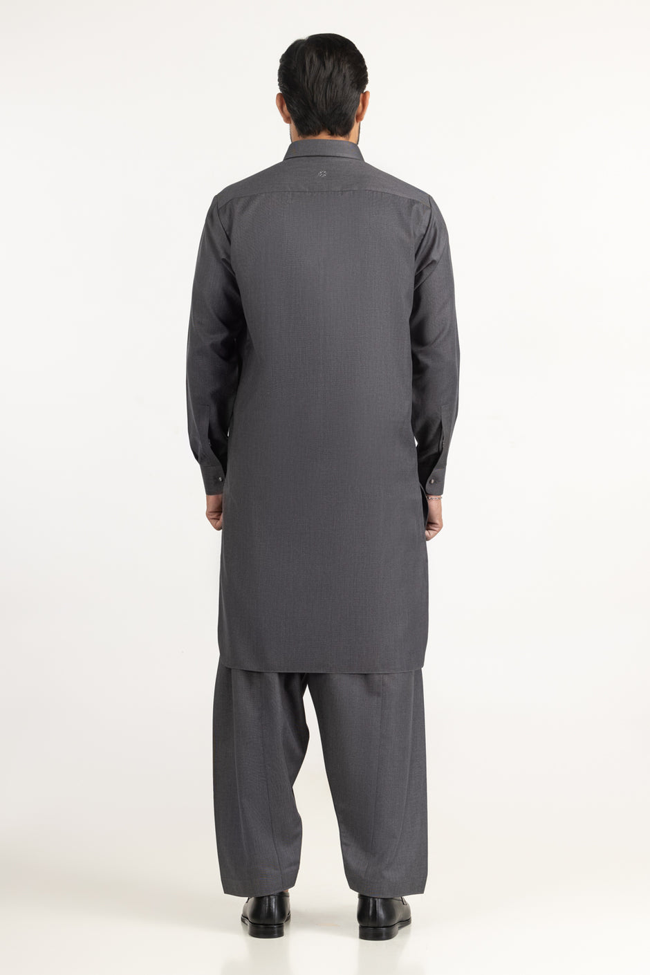 Regular Fit Styling Suits