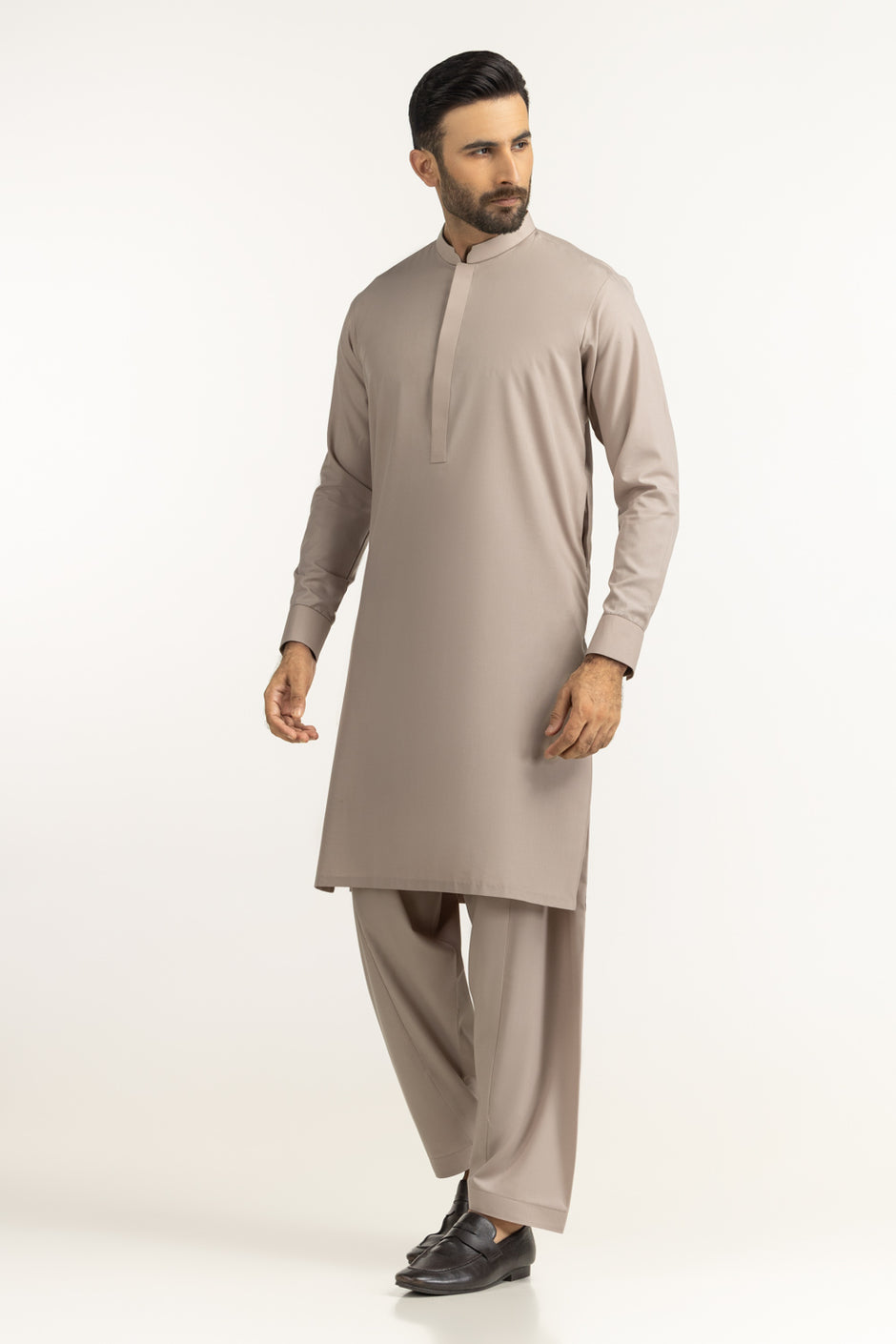 Regular Fit Styling Suits