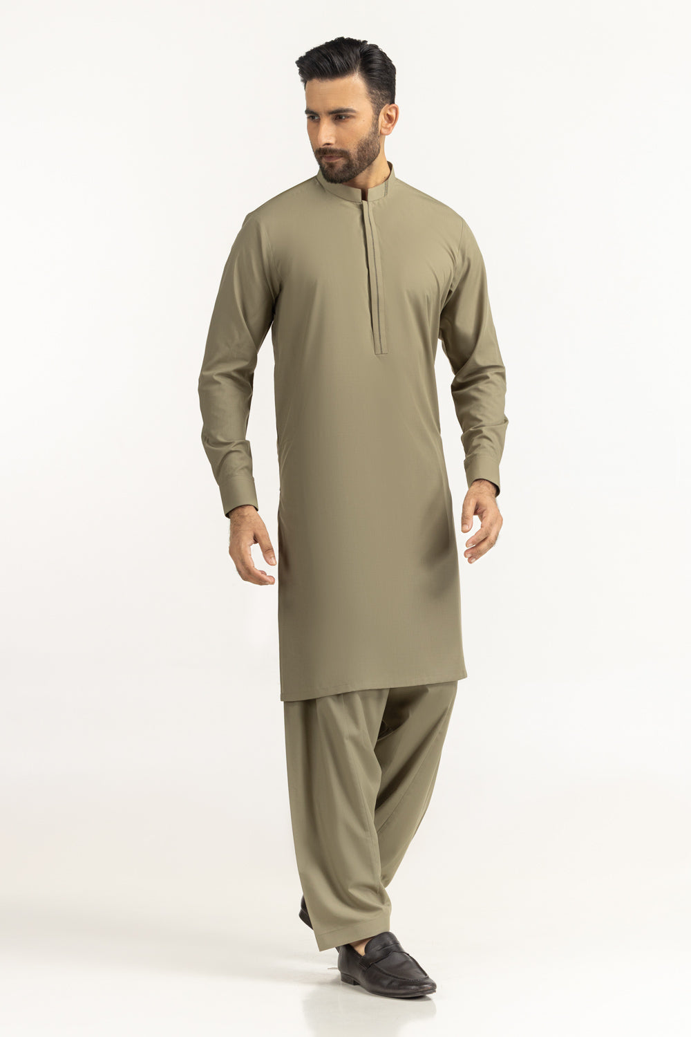 Regular Fit Styling Suits