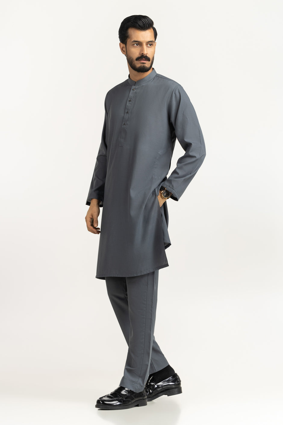 Regular Fit Styling Suits