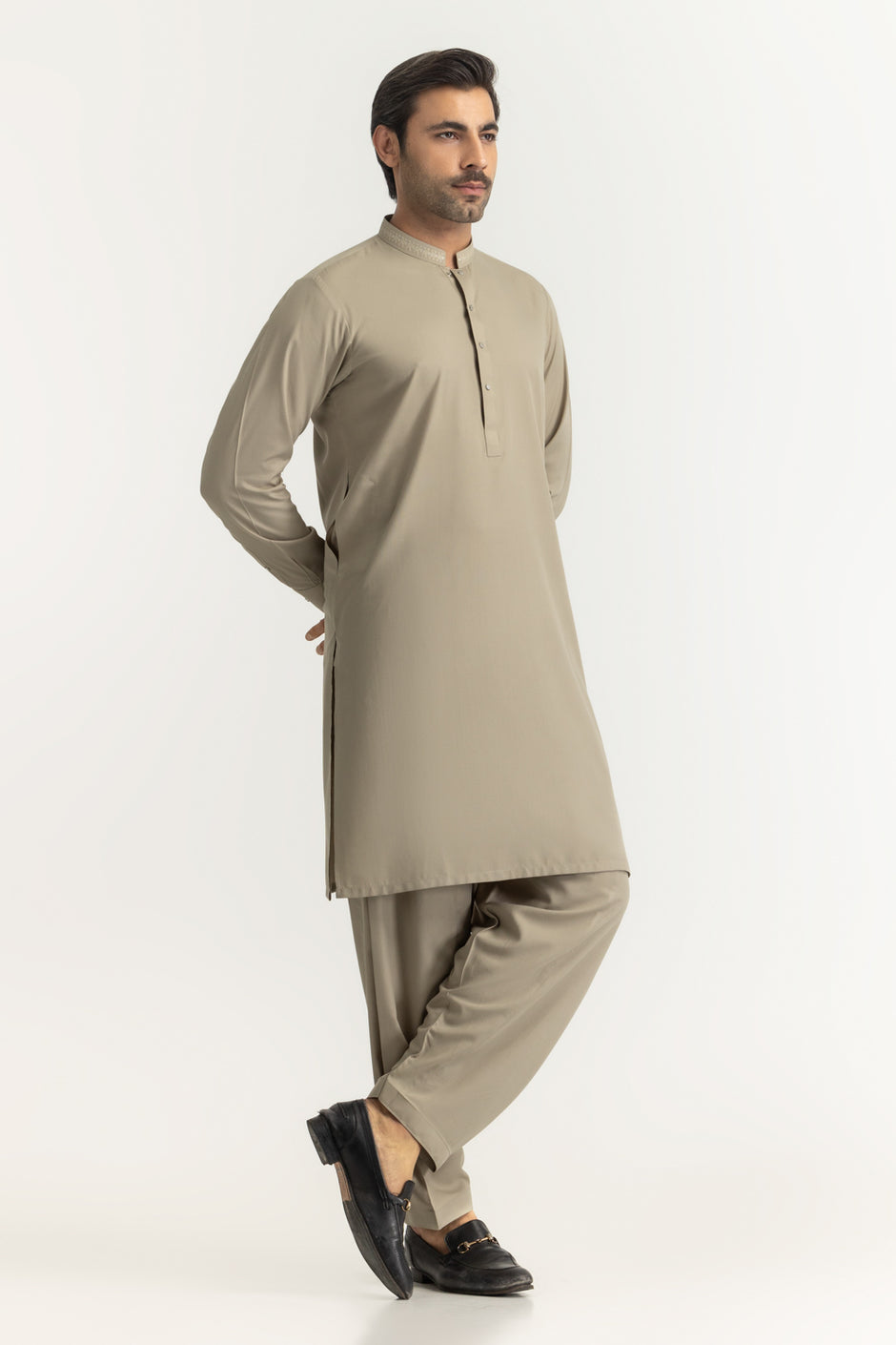 Regular Fit Embroidered Suits