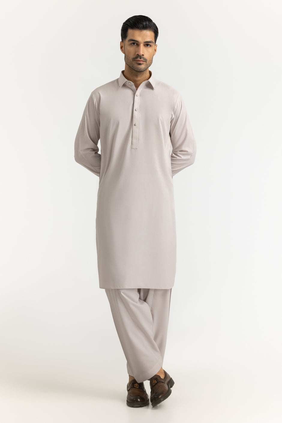 Regular Fit Styling Suits