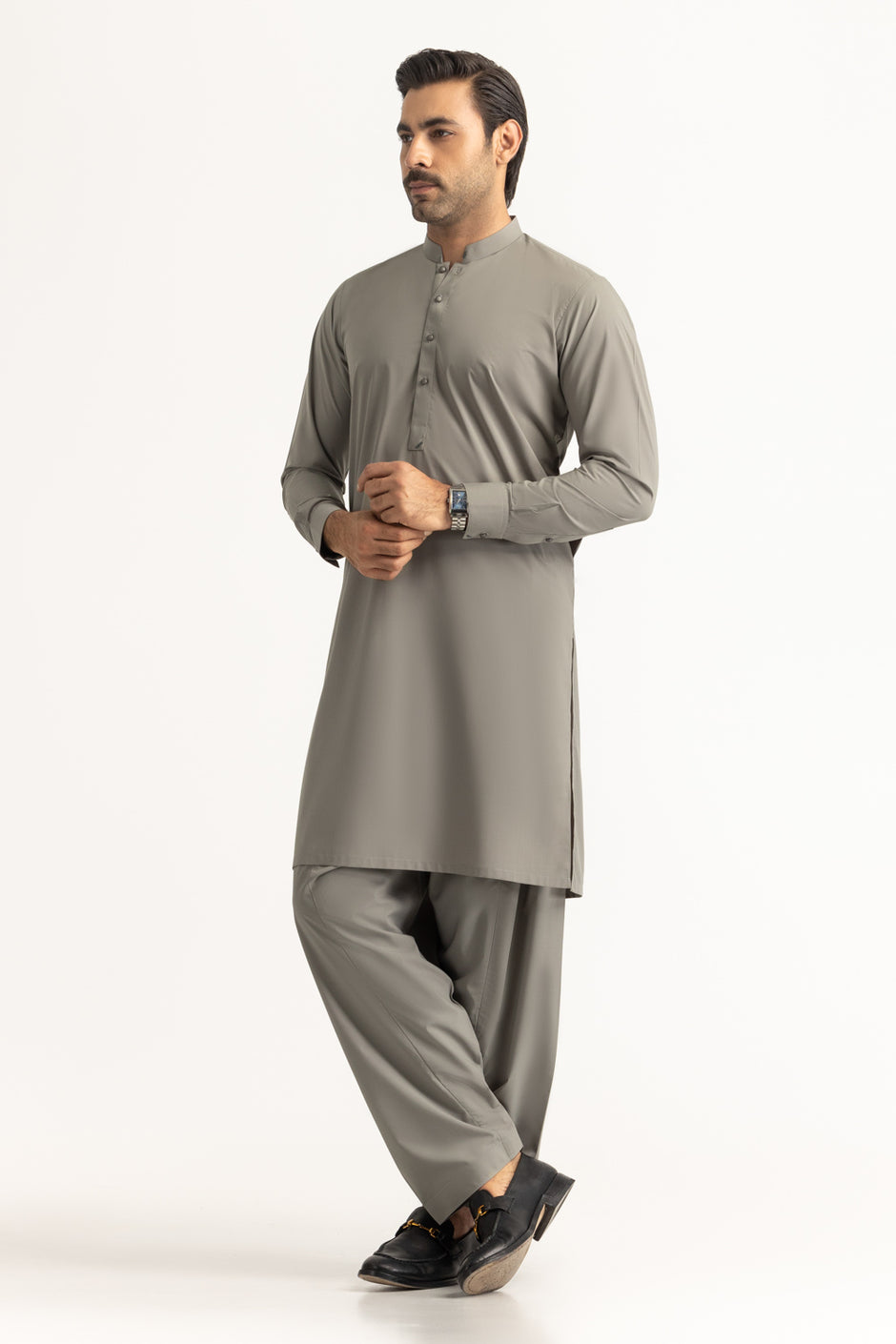 Regular Fit Styling Suits