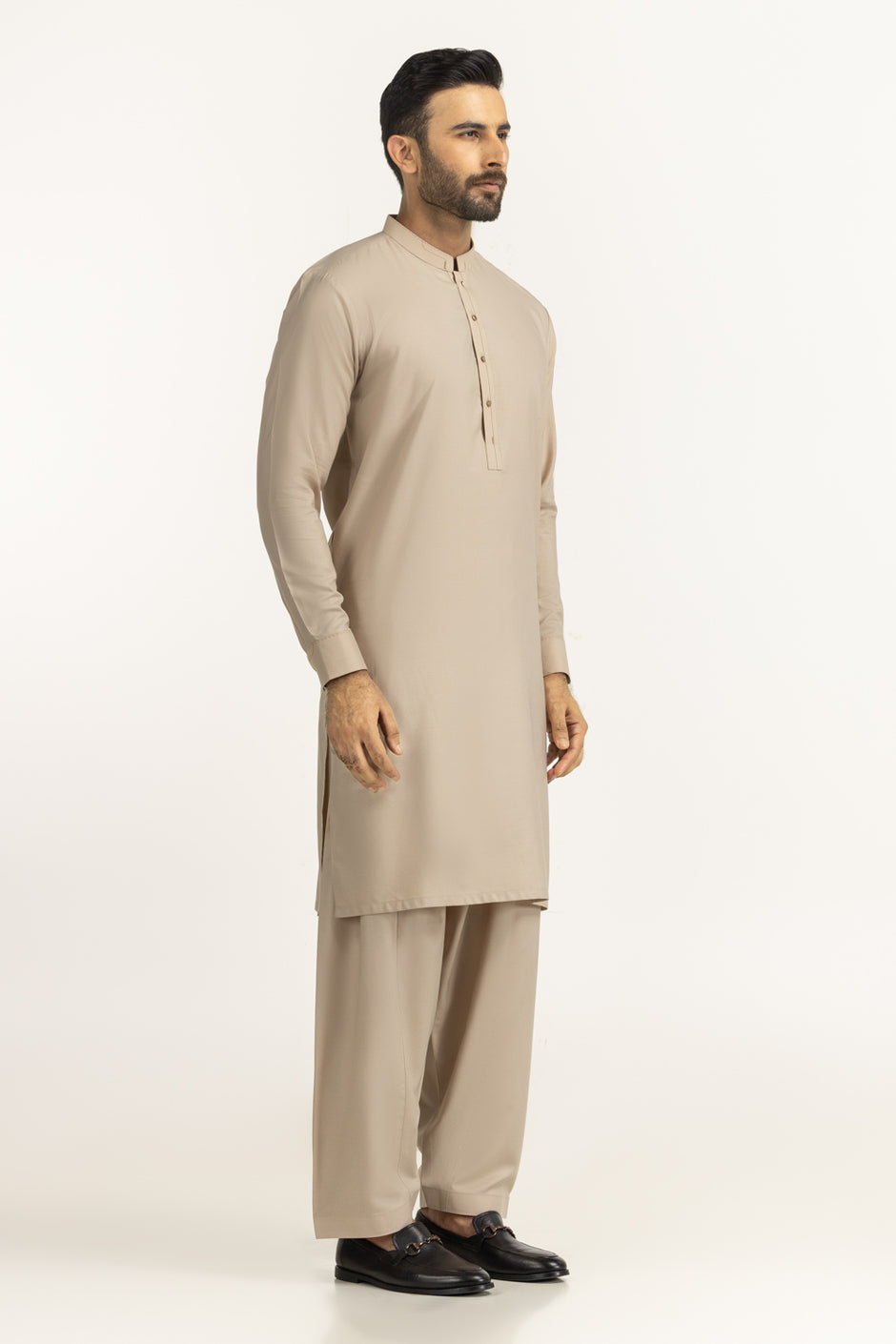 Regular Fit Styling Suits