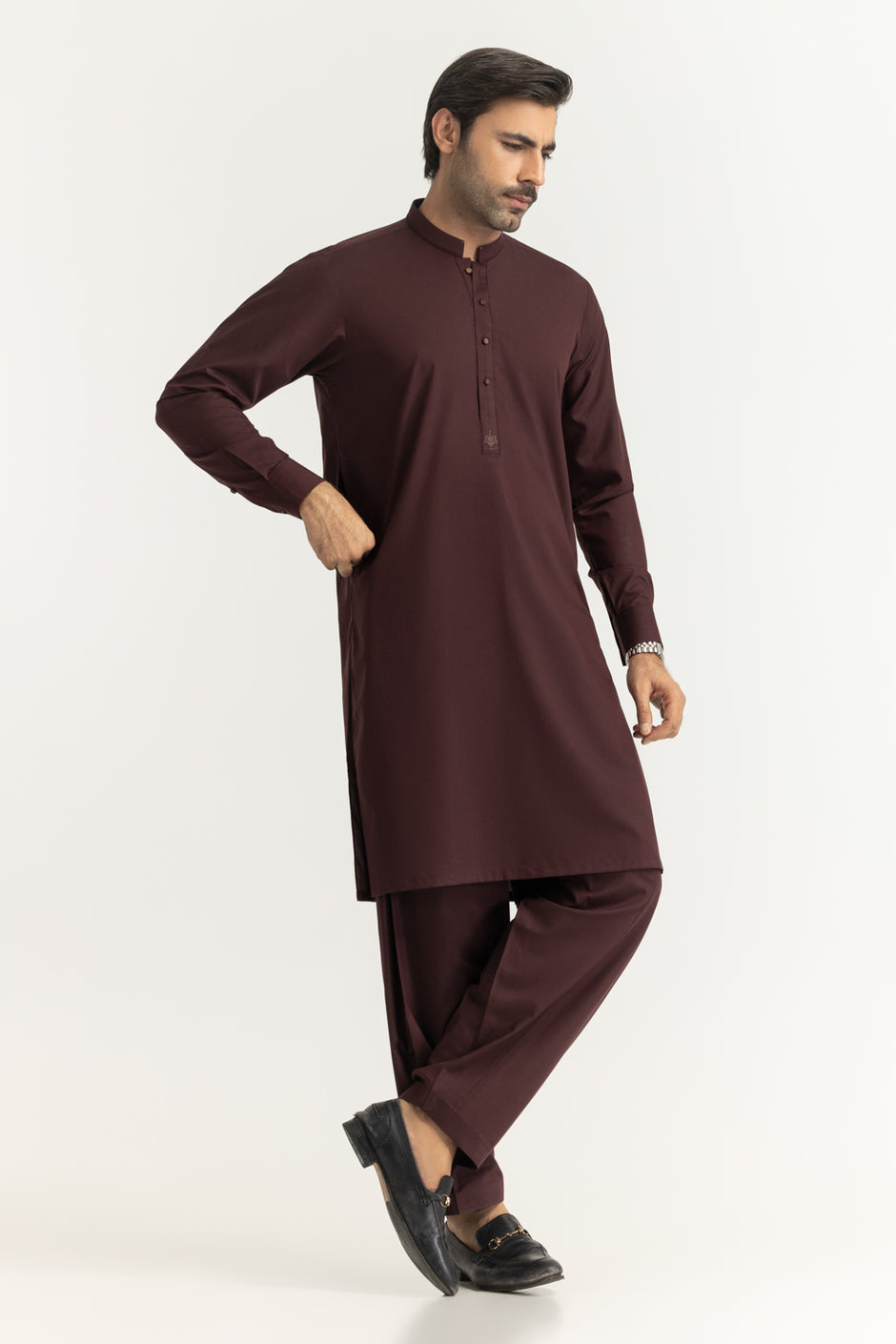 Regular Fit Embroidered Suits