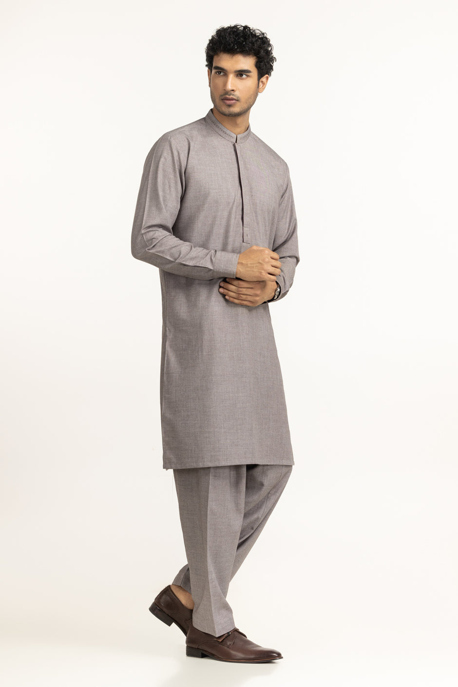 Regular Fit Styling Suits