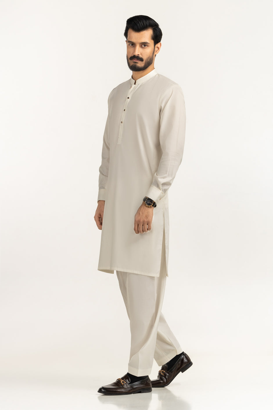Regular Fit Styling Suits