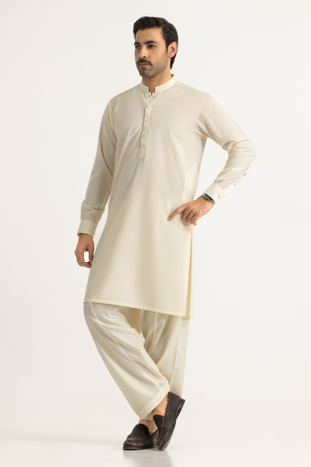 Regular Fit Embroidered Suits