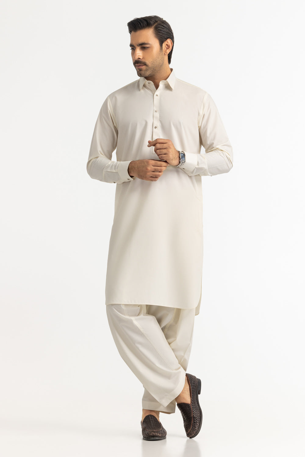 Regular Fit Styling Suits