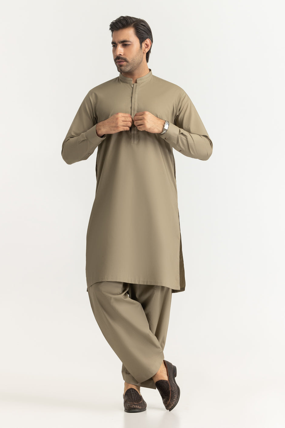 Regular Fit Styling Suits