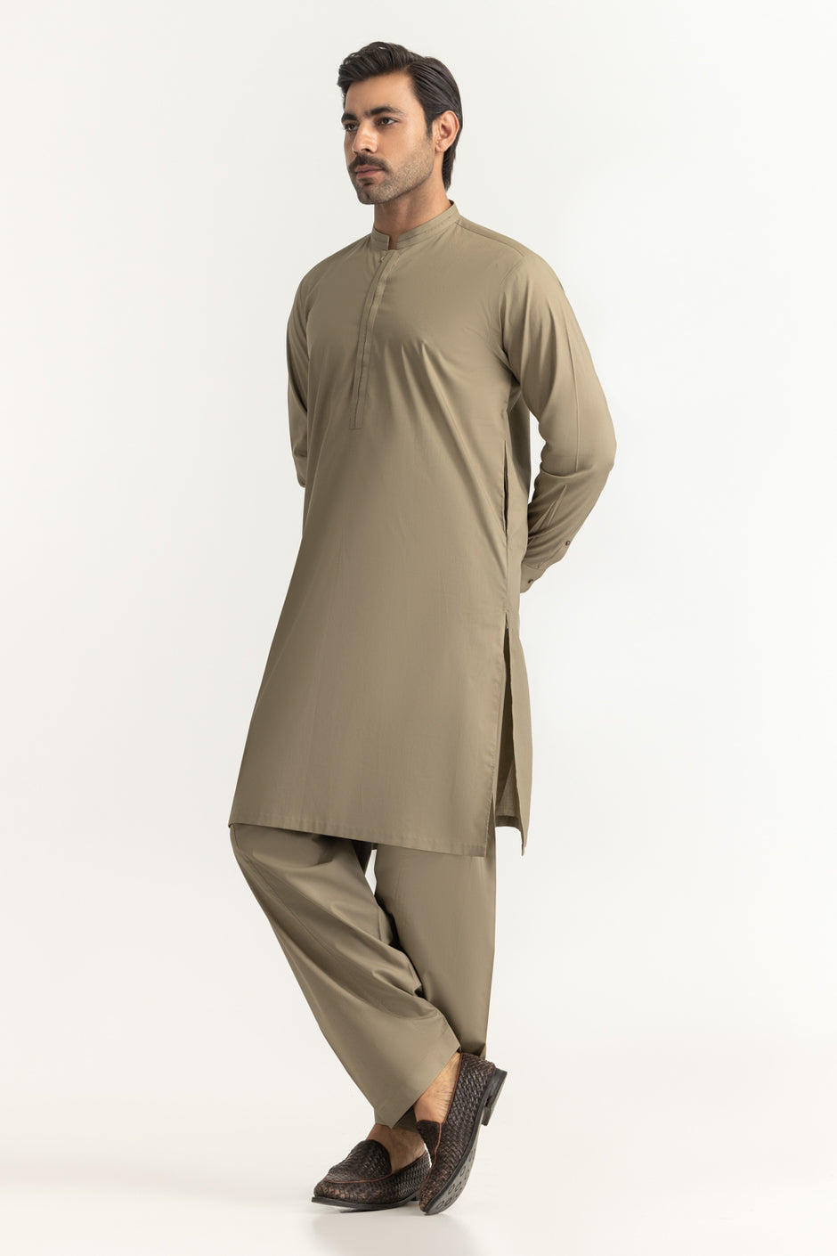 Regular Fit Styling Suits